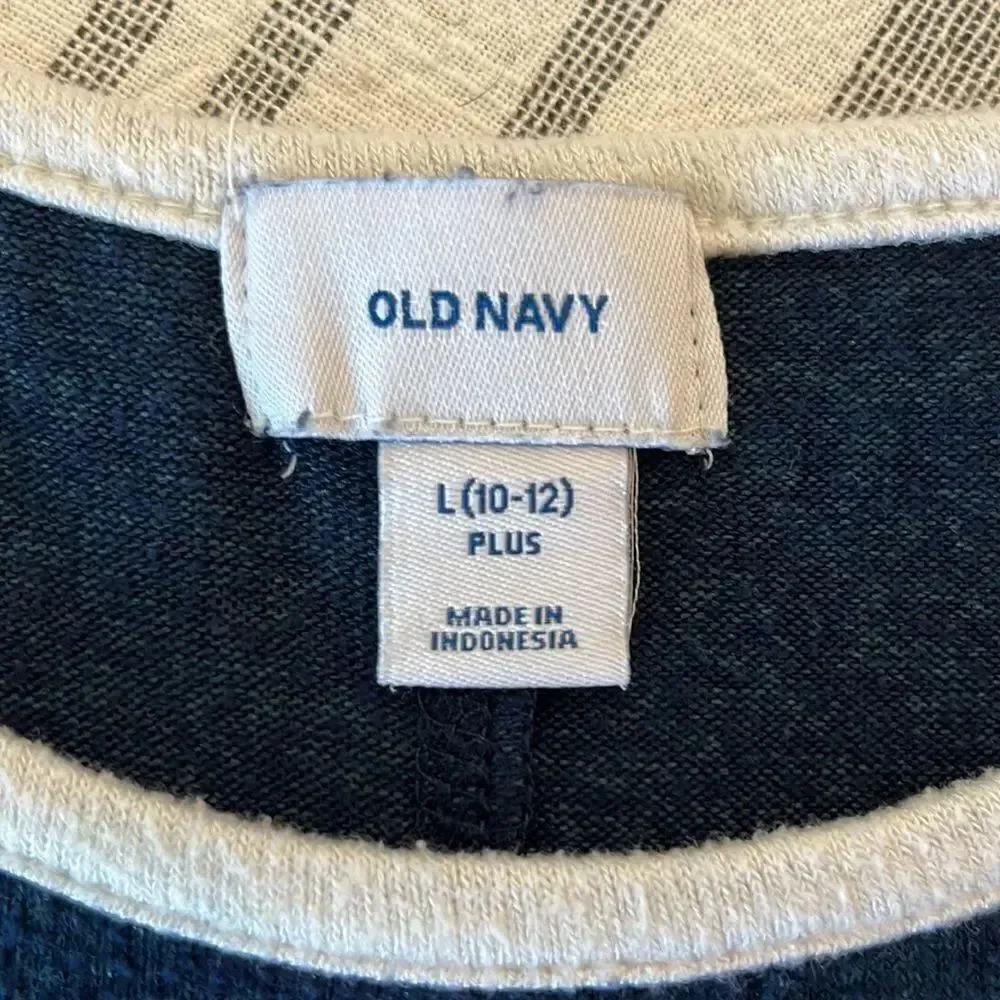 Old Navy blue cream